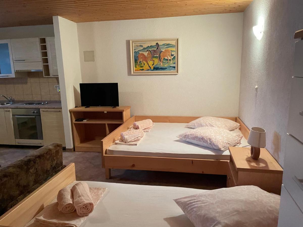 Apartmenthaus Punta **** سبليتسكا المظهر الخارجي الصورة